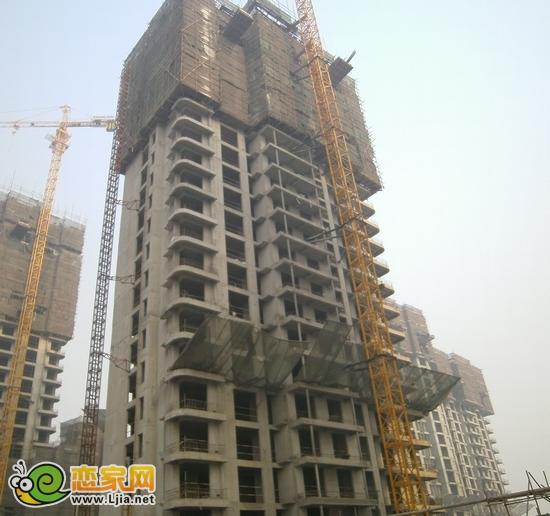 月亮灣6號樓出地面21層（2012.12.10）