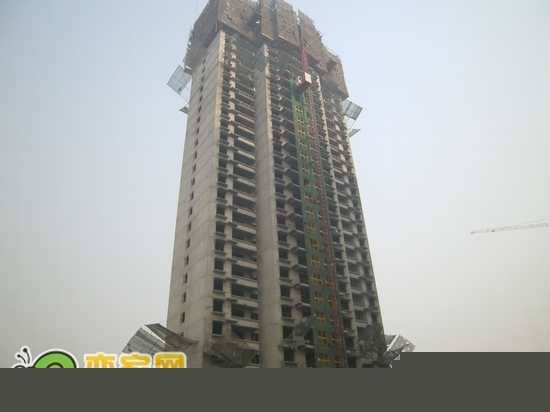 月亮灣9號樓出地面34層（2012.12.10）