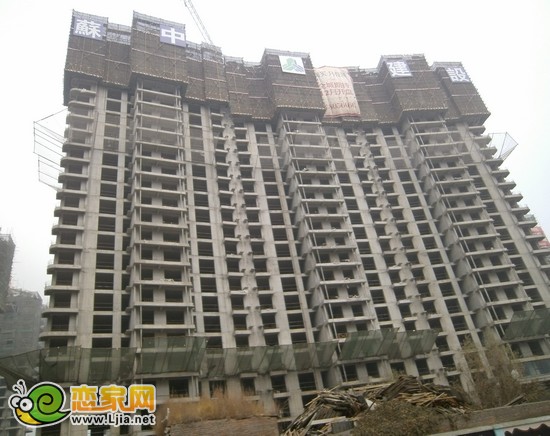 月亮灣2號(hào)樓出地面25層（2012.12.18）