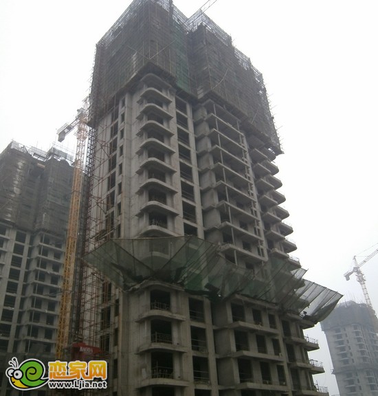 月亮灣4號(hào)樓出地面20層（2012.12.18）