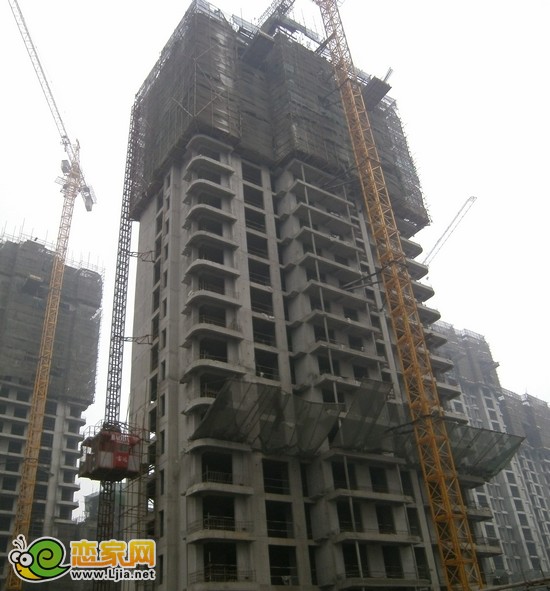 月亮灣6號(hào)樓出地面21層（2012.12.18）