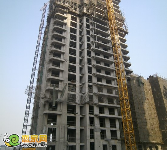 月亮灣8號樓出地面21層（2012.12.24）