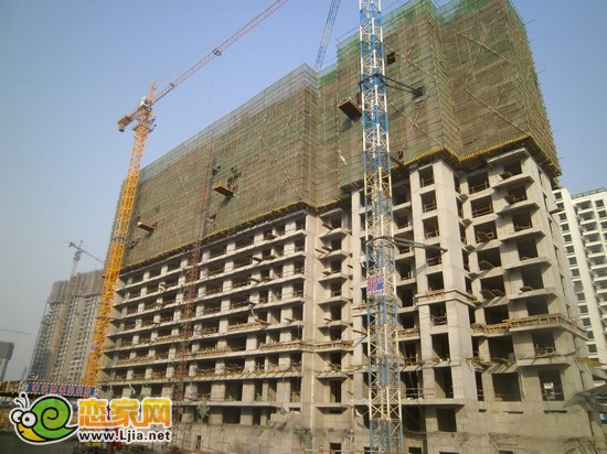 現(xiàn)代華府6號樓出地面17層（2012.12.26）