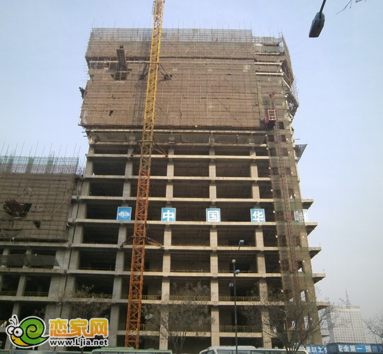 陽光三龍商業(yè)廣場B座出地面18層（2012.12.27）