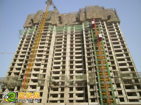 萬浩儷城6號樓出地面25層（2013.1.3）