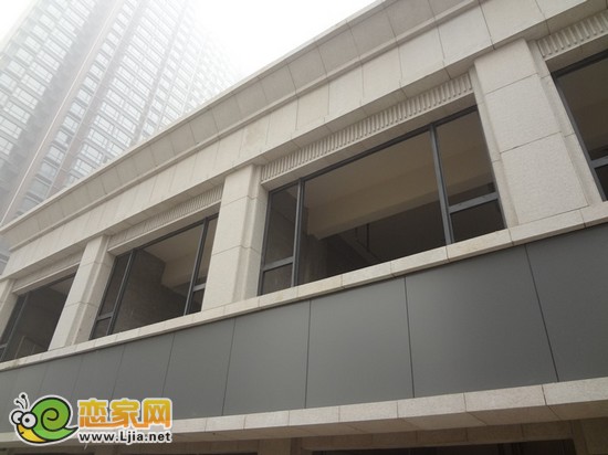 底商造型彰顯高檔