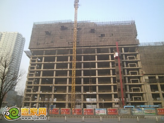 陽光三龍商業(yè)廣場項(xiàng)目A座出地面15層（2013.1.25）