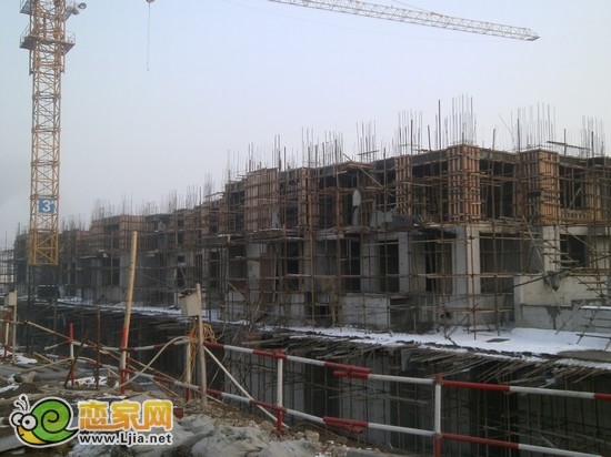 現(xiàn)代奧城項目3號樓出地面2層（2013.1.25）