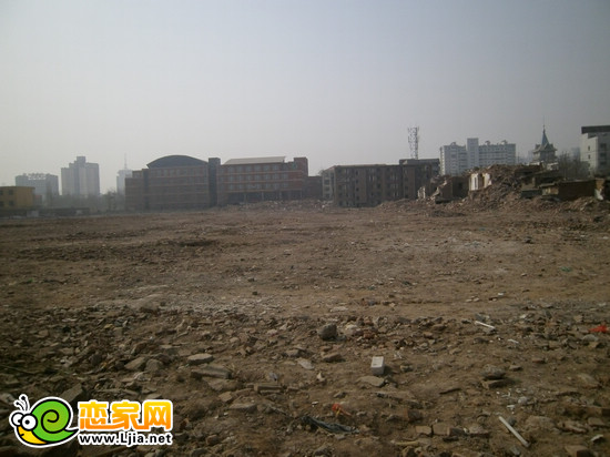 名仕公館項目工程實景圖（2013.4.4）