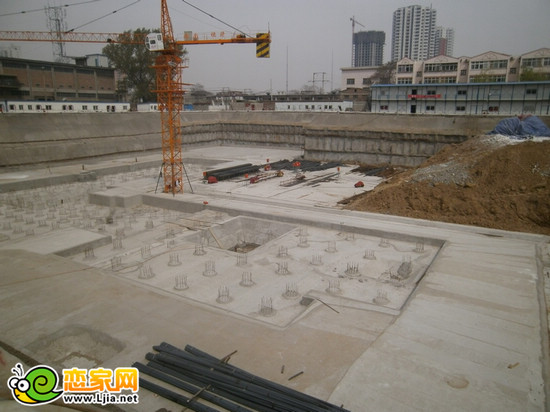 盛世鑫苑項目工程實景圖（2013.4.7）