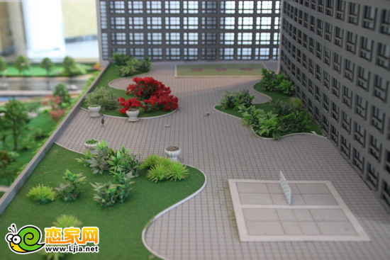 財(cái)智天地項(xiàng)目商業(yè)樓頂空中花園