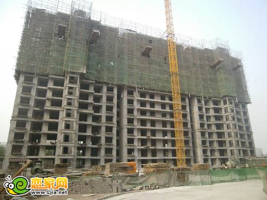 現(xiàn)代頤和苑項目4號樓出地面16層（2013.4.16）