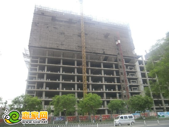 陽光三龍商業(yè)廣場(chǎng)A座實(shí)景圖（2013.5.8）