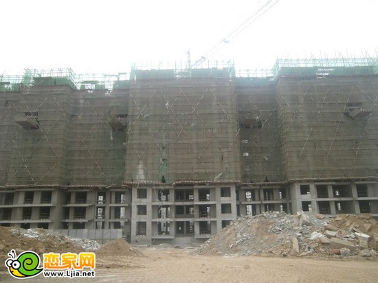 現(xiàn)代奧城3號樓出地面11層（2013.5.8）