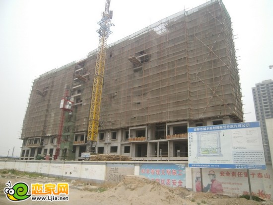 左岸楓橋項目10號樓實景圖（2013.5.8）