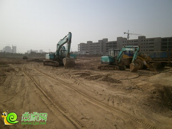 水岸春天項目工程實(shí)景圖（2013.5.22）