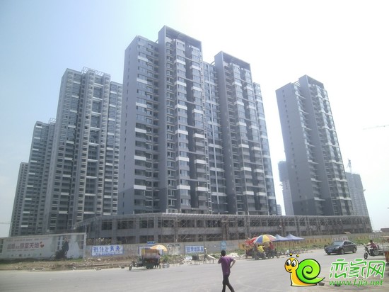 萬(wàn)浩儷城項(xiàng)目實(shí)景圖（2013.6.17）