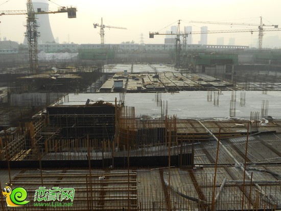 楓景華庭項(xiàng)目工程實(shí)景圖（2013.6.19）