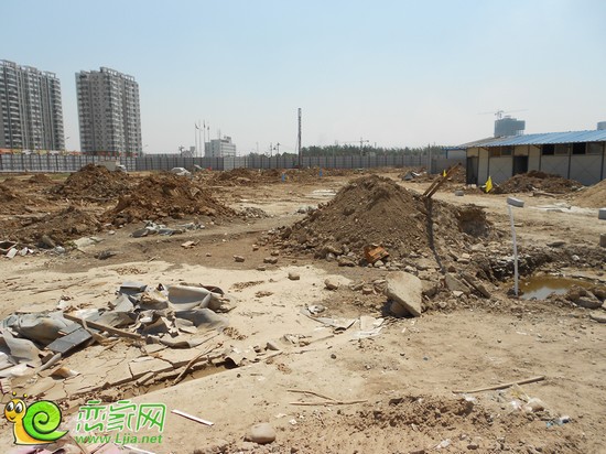 現(xiàn)代奧城項(xiàng)目5號(hào)樓實(shí)景（2013.6.27）