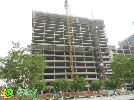 陽光三龍商業(yè)廣場A座實景圖（2013.6.29）