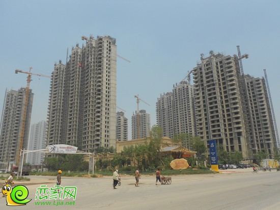 月亮灣項目實景圖（2013.7.4）