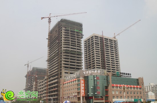 陽(yáng)光三龍商業(yè)廣場(chǎng)實(shí)景圖（2013.7.5）