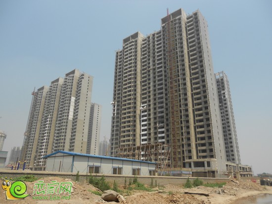 萬(wàn)浩儷城南區(qū)項(xiàng)目實(shí)景圖（2013.7.17）