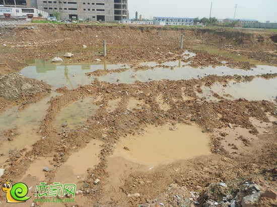 水岸春天項目工程實景圖（2013.7.18）