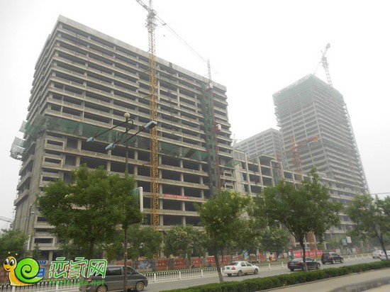陽光三龍商業(yè)廣場工程進度（2013.8.6）