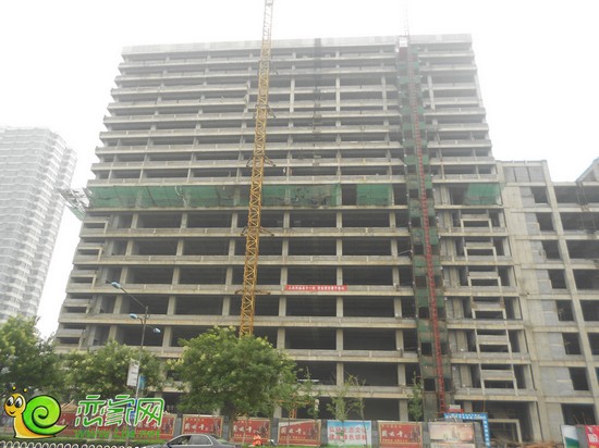 陽光三龍商業(yè)廣場工程實景（2013.8.6）