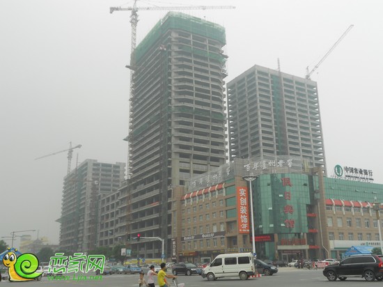 陽光三龍商業(yè)廣場工程實景（2013.8.6）