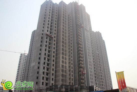 稽山御府天城項(xiàng)目4號(hào)樓實(shí)景圖（2013.8.17）