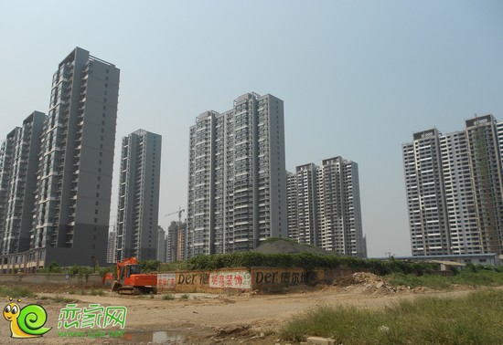 萬浩儷城項(xiàng)目工程實(shí)景圖（2013.8.22）