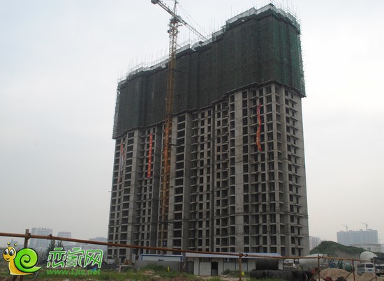 現(xiàn)代奧城項目3號樓工程實景圖（2013.8.27）