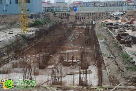 現(xiàn)代奧城項目7號樓工程實景圖（2013.8.27）