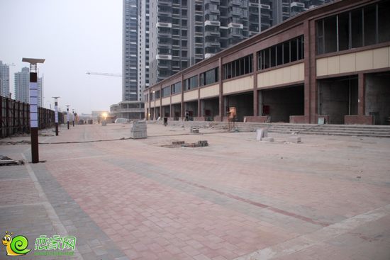 萬浩儷城南區(qū)沿街商鋪