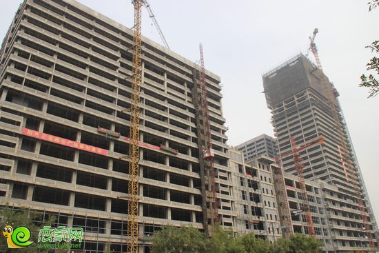 陽光三龍商業(yè)廣場(chǎng)實(shí)景圖（2013.10.27）