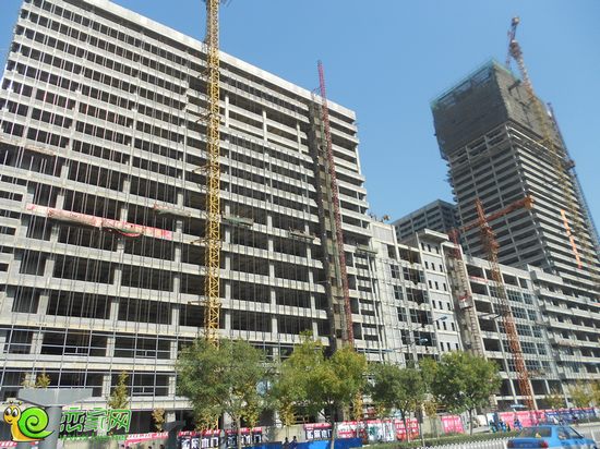陽光三龍商業(yè)廣場工程實景圖（2013.11.7）