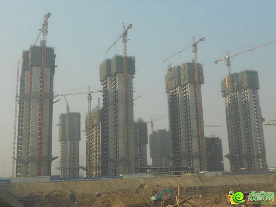 楓景華庭沿街商鋪實(shí)景（2013.12.6）