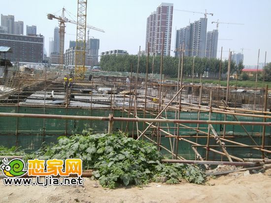 漢成華都工程進度 部分已經出地面
