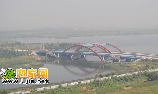 北湖上的彩虹橋