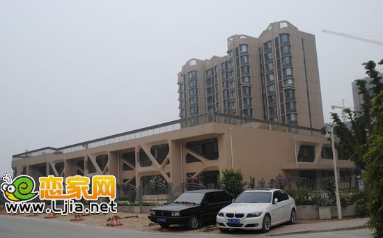 拉德芳斯小區(qū)的社區(qū)服務(wù)中心