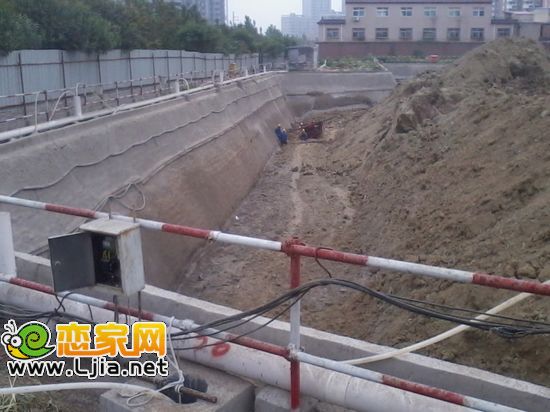 金色漫城工地現(xiàn)場(chǎng)