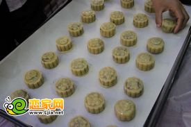 趙都華府活動中做的小月餅