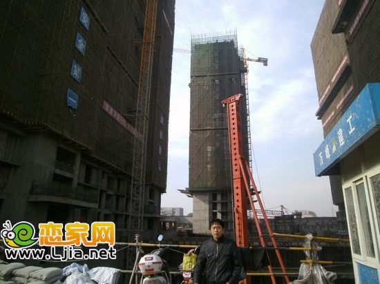 卓昱大廈2#樓蓋至22層