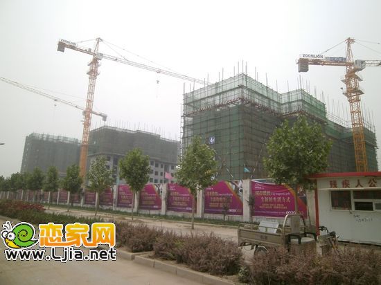 趙都新城S10號(hào)地工程進(jìn)度（2013.05.25）