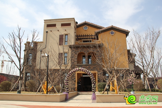 紫岸托斯卡納建筑風(fēng)格