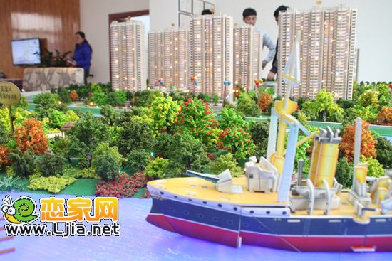 圣水湖畔項目沙盤