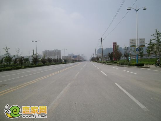 現(xiàn)代奧城東臨邯鄲樣板大街 東柳大街