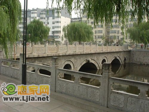 如今的學(xué)步橋
